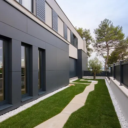Grancaric Villa *